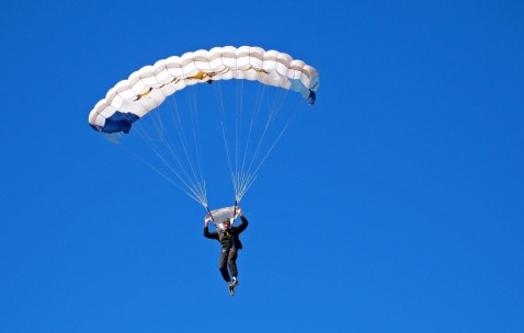 世界杯赛事投注-喀麦隆打磨定位球战术，八强赛走势可期
